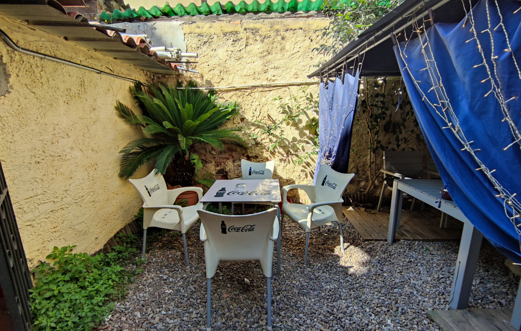 Traspaso - Restaurante -
Barcelona - Clot