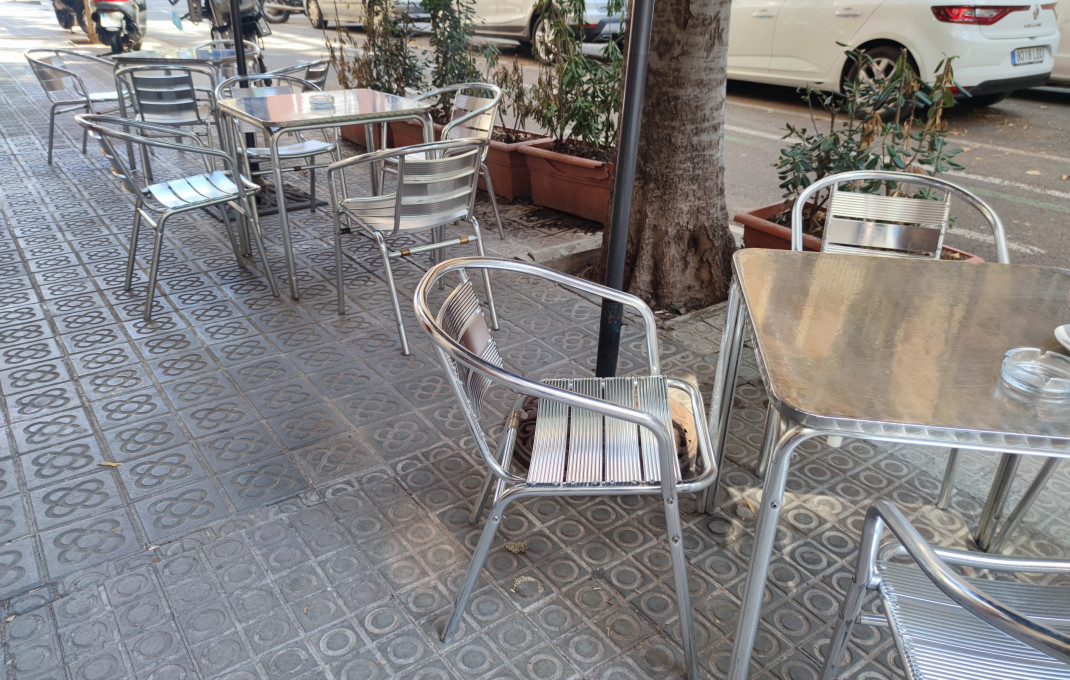 Traspaso - Restaurante -
Barcelona - Clot