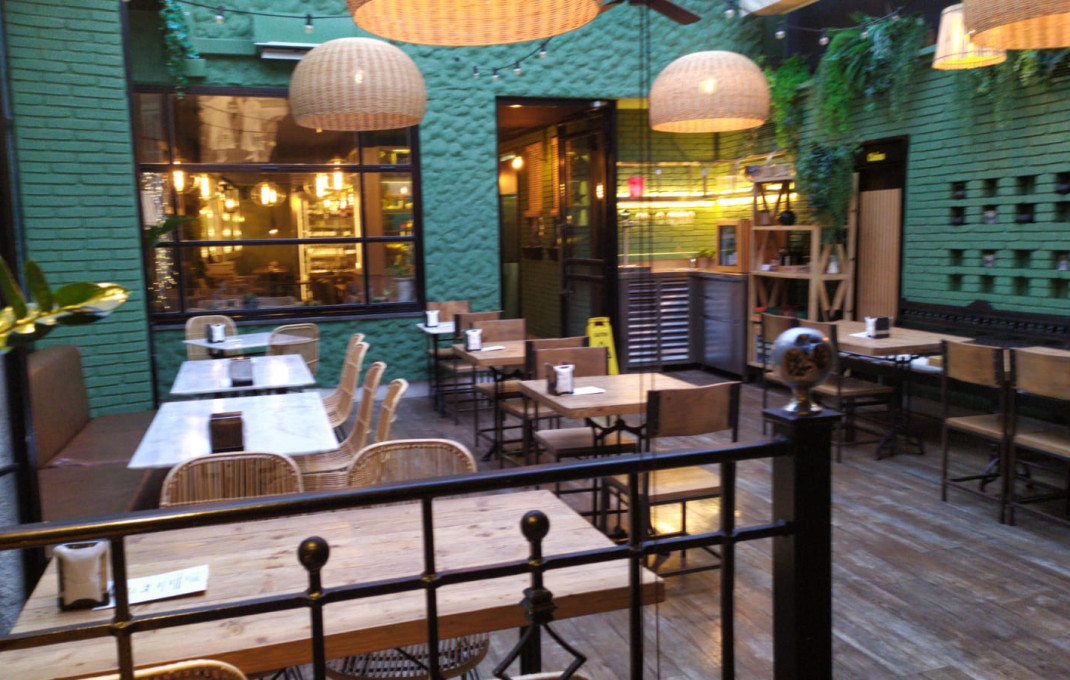 Traspaso - Restaurante -
Badalona - Centre