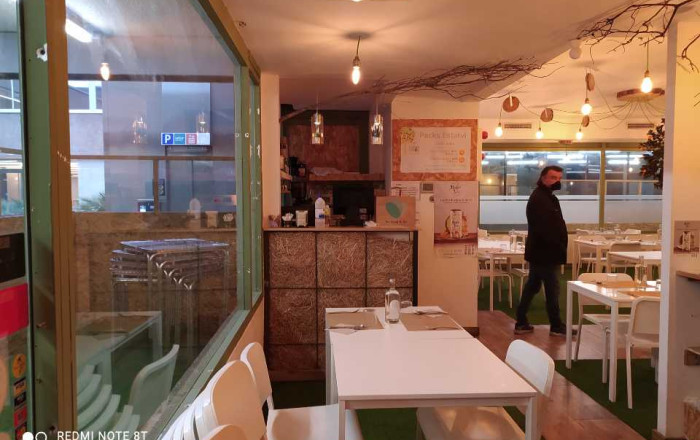 Transfert - Restaurant -
Barcelona - Les corts