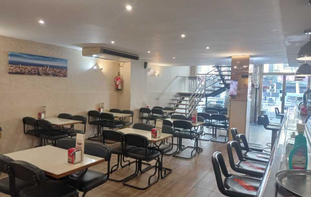 Transfert - Bar Restaurante -
Sabadell