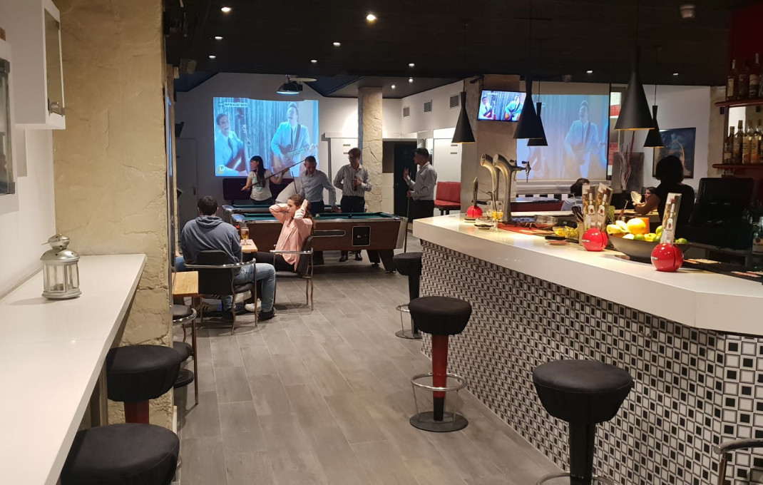 Traspaso - Bar Restaurante -
Barcelona - Gràcia Nova