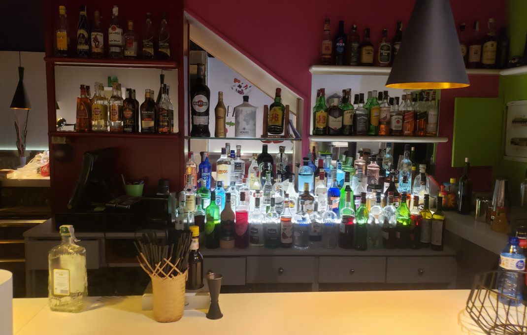 Traspaso - Bar Restaurante -
Barcelona - Gràcia Nova