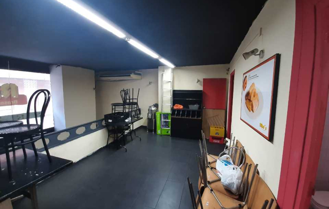 Traspaso - Bar Restaurante -
Barcelona - Sants