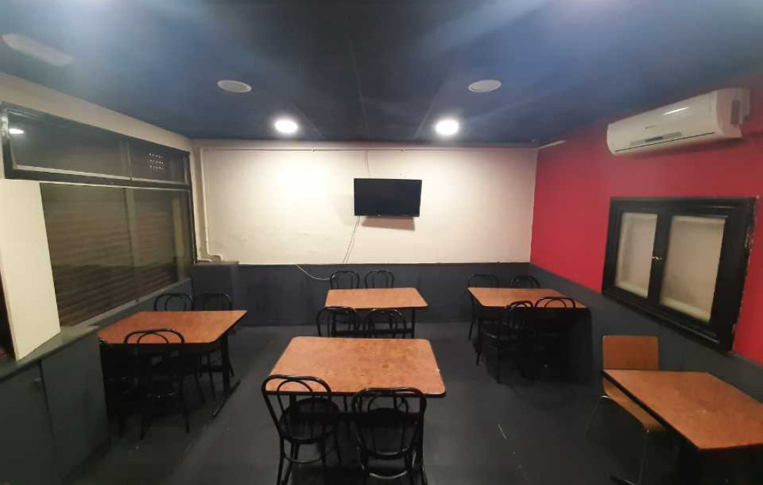 Traspaso - Bar Restaurante -
Barcelona - Sants