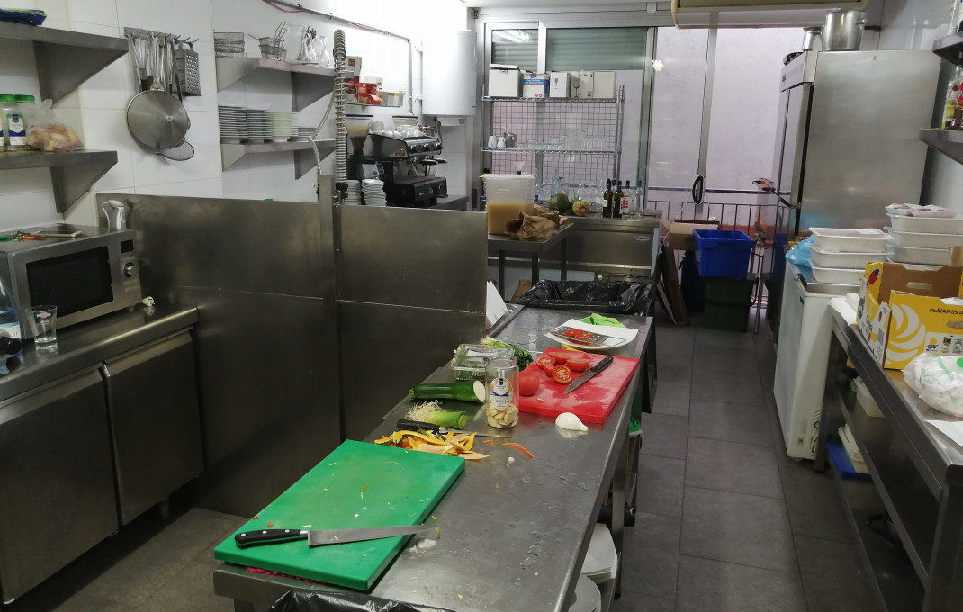 Traspaso - Restaurante -
Barcelona - Eixample Derecho