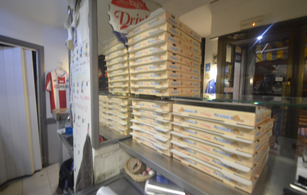 Traspaso - Restaurante -
Barcelona - Les corts