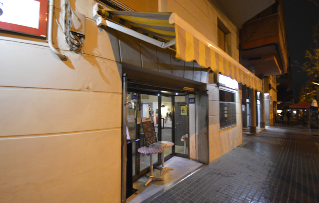 Traspaso - Restaurante -
Barcelona - Les corts