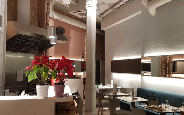 Transfert - Bar Restaurante -
Barcelona - Eixample Derecho