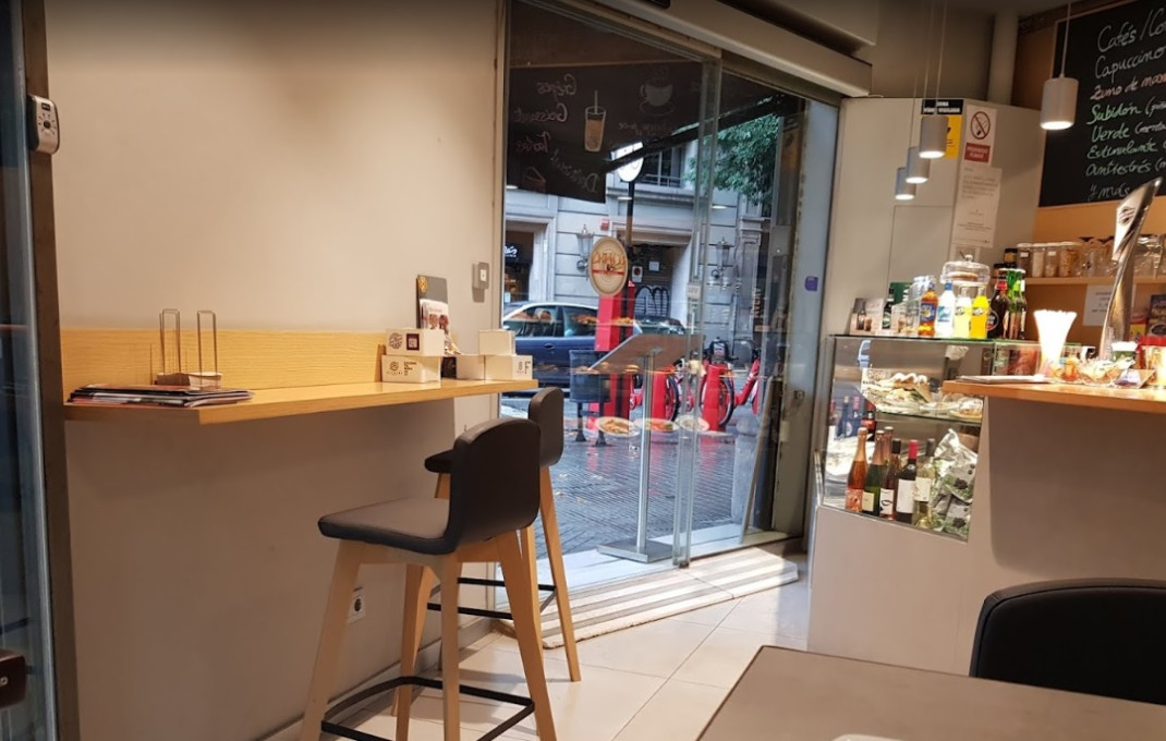 Transfert - Bar Restaurante -
Barcelona - Eixample Derecho