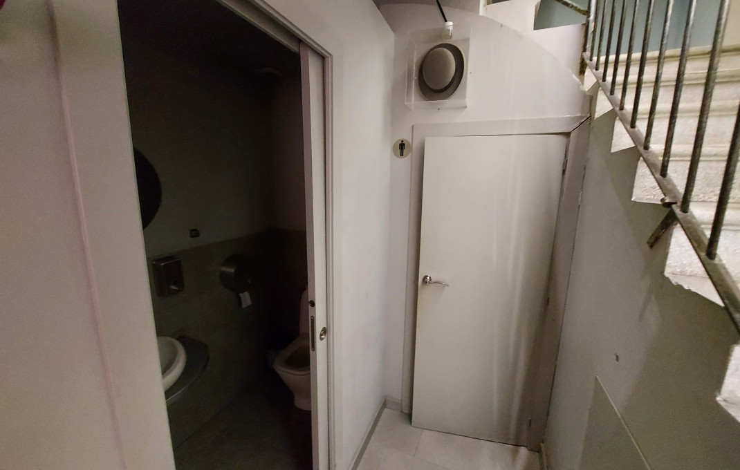 Transfert - Bar Restaurante -
Barcelona - Eixample Derecho