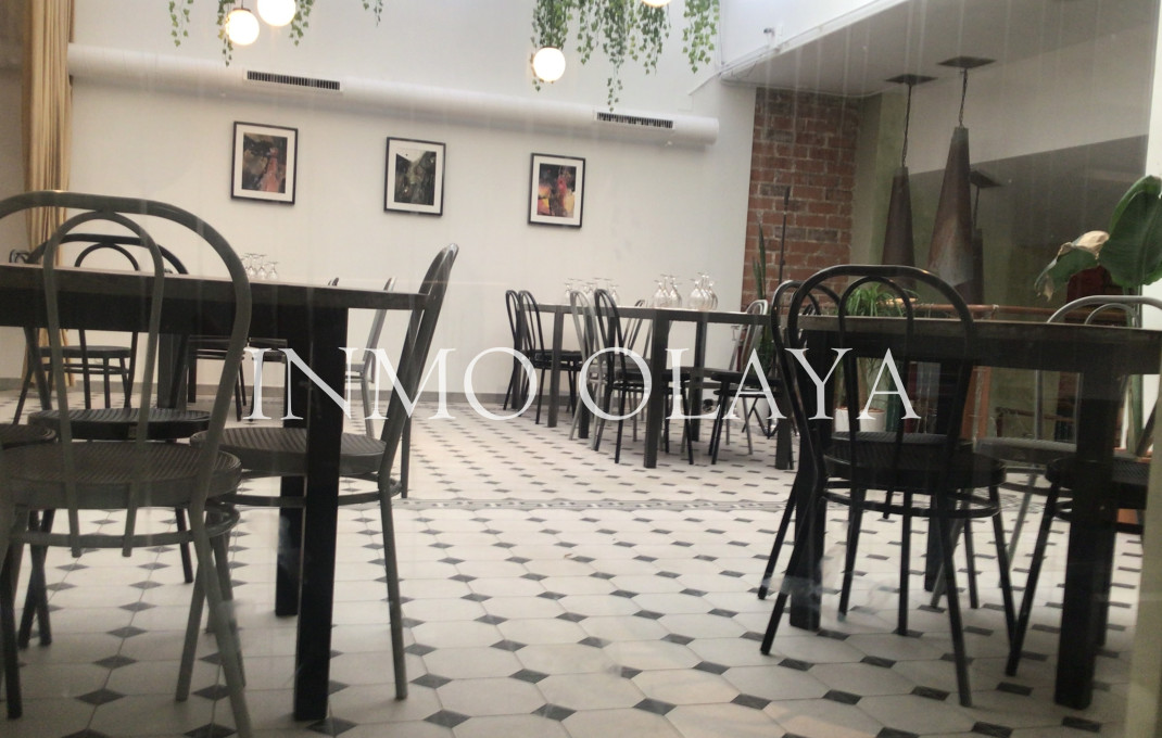 Transfert - Restaurant -
Barcelona - Eixample Derecho