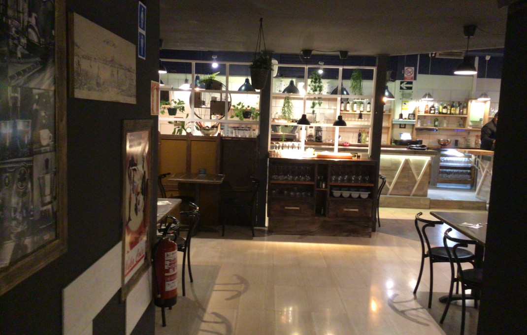 Transfert - Restaurant -
Barcelona