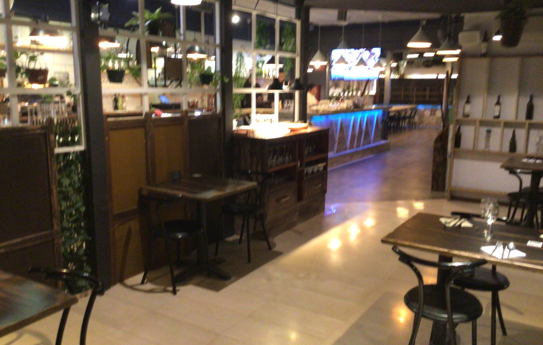 Transfert - Restaurant -
Barcelona