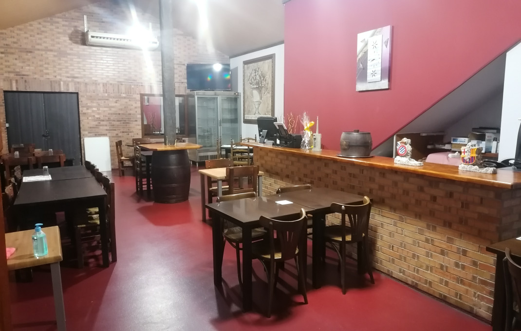 Transfert - Restaurant -
Barcelona - Sant Adriá Del Besos