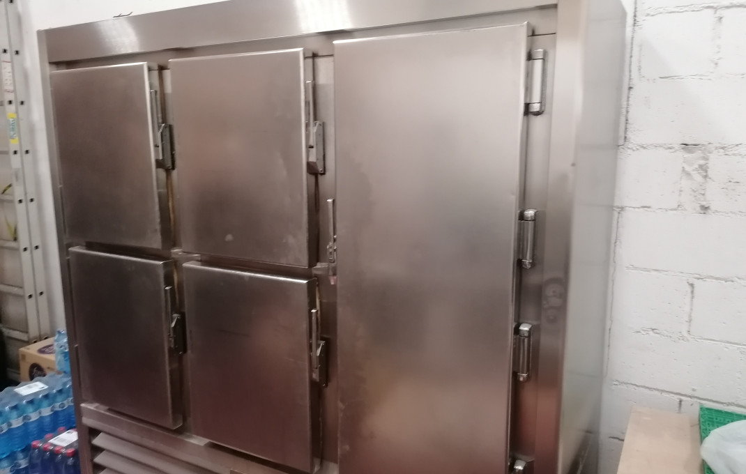 Transfert - Restaurant -
Barcelona - Sant Adriá Del Besos