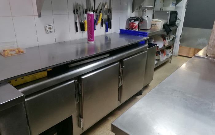 Transfert - Restaurant -
Barcelona - Sant Adriá Del Besos