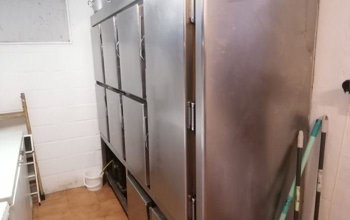 Transfert - Restaurant -
Barcelona - Sant Adriá Del Besos