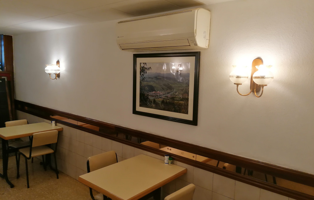 Traspaso - Restaurante -
Barcelona - Gràcia