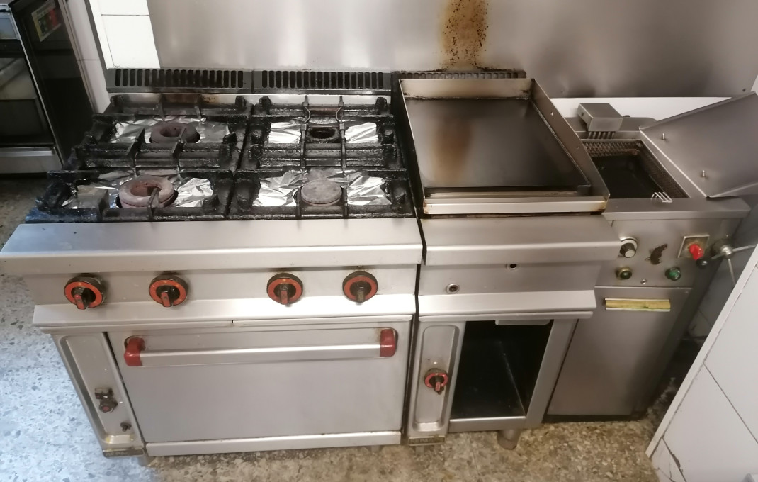 Traspaso - Restaurante -
Barcelona - Gràcia