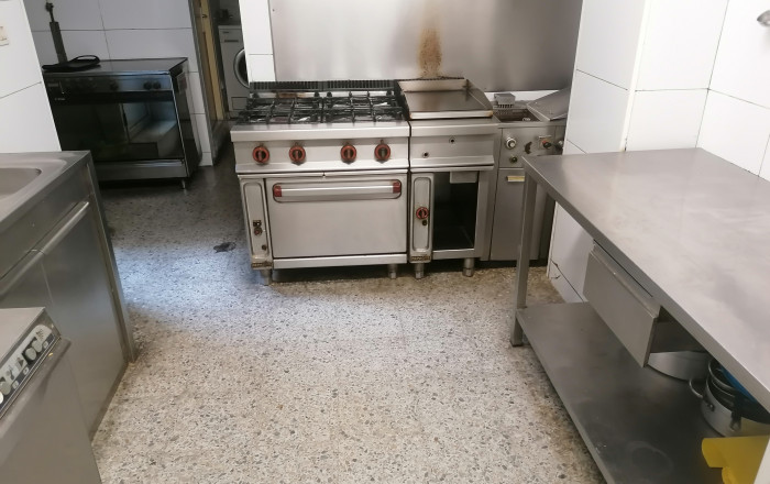 Traspaso - Restaurante -
Barcelona - Gràcia