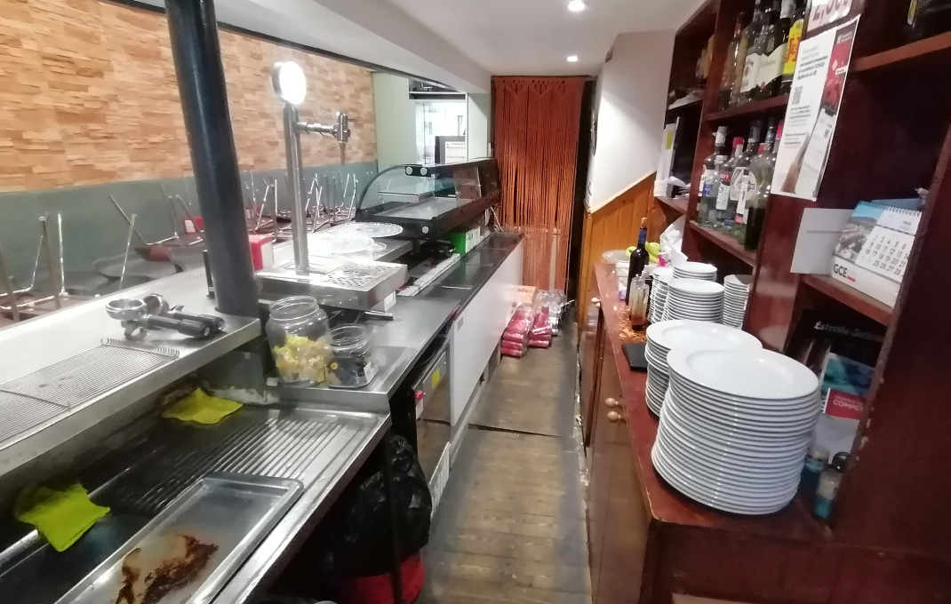 Traspaso - Restaurante -
Barcelona - Sant Antoni