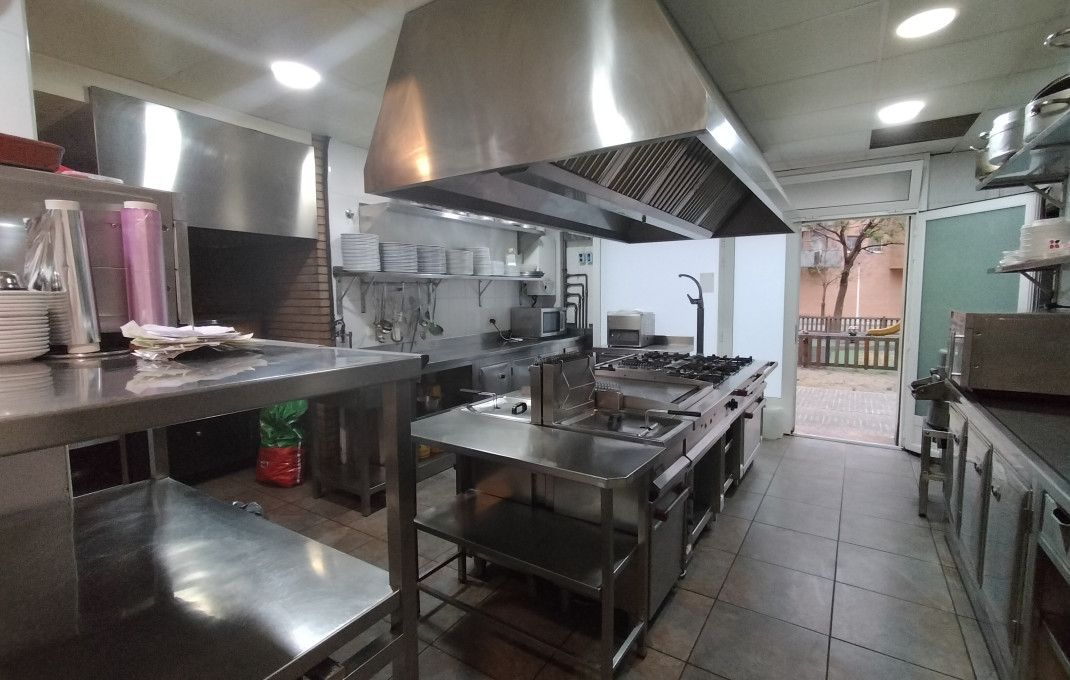 Traspaso - Bar Restaurante -
Sant Andreu de la Barca