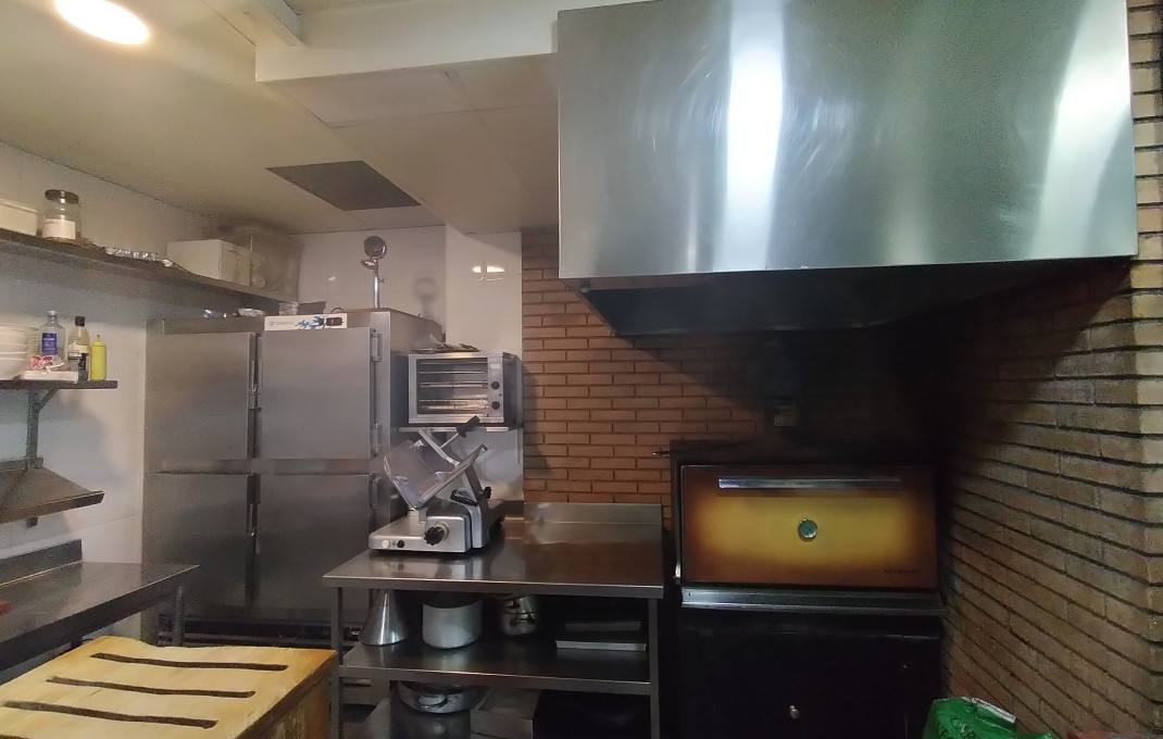 Traspaso - Bar Restaurante -
Sant Andreu de la Barca