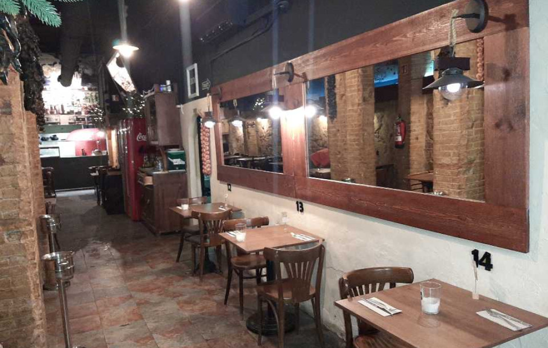 Traspaso - Restaurante -
Barcelona - Eixample Derecho