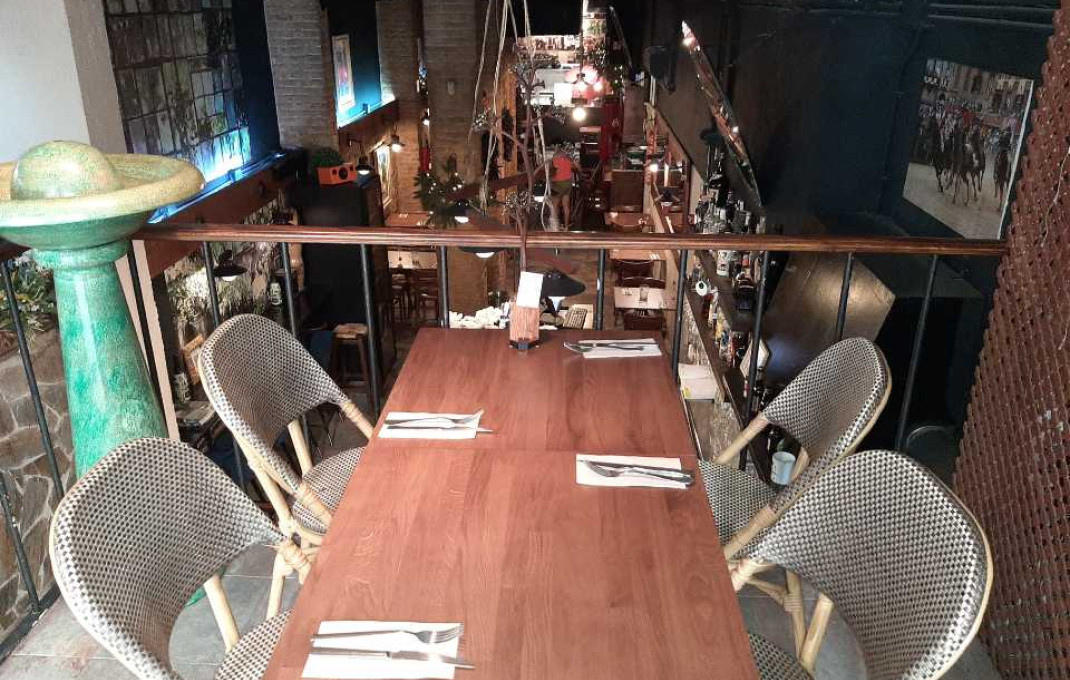 Traspaso - Restaurante -
Barcelona - Eixample Derecho