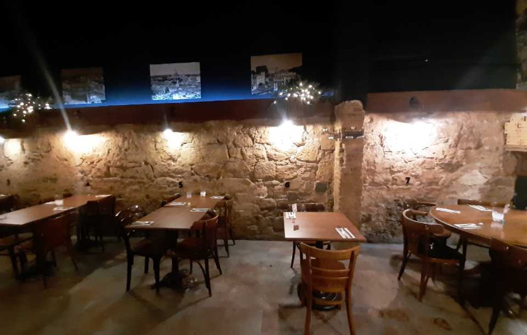 Traspaso - Restaurante -
Barcelona - Eixample Derecho