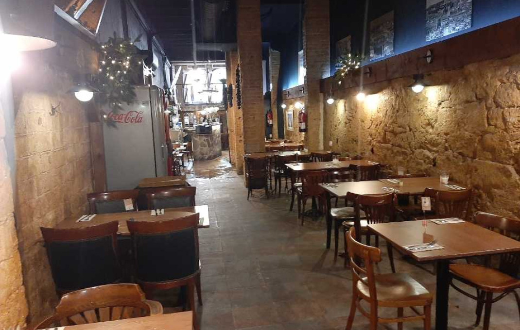 Traspaso - Restaurante -
Barcelona - Eixample Derecho