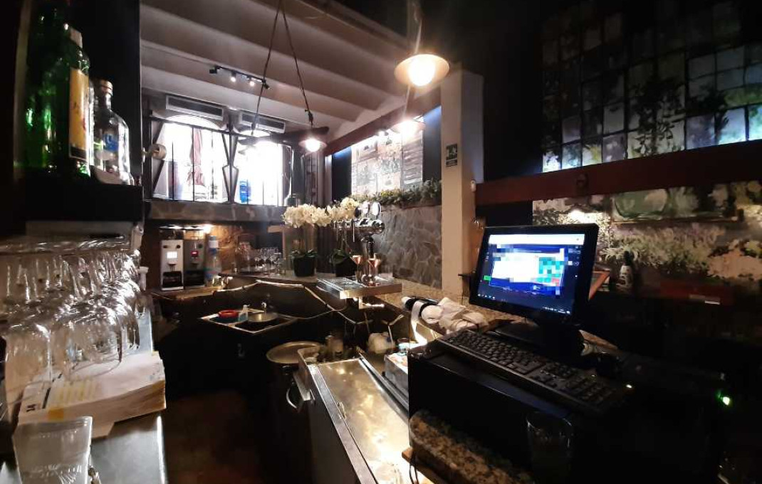 Traspaso - Restaurante -
Barcelona - Eixample Derecho