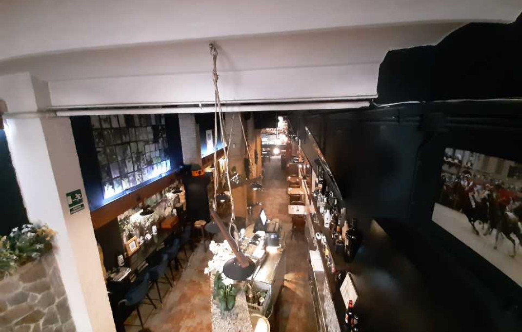 Traspaso - Restaurante -
Barcelona - Eixample Derecho