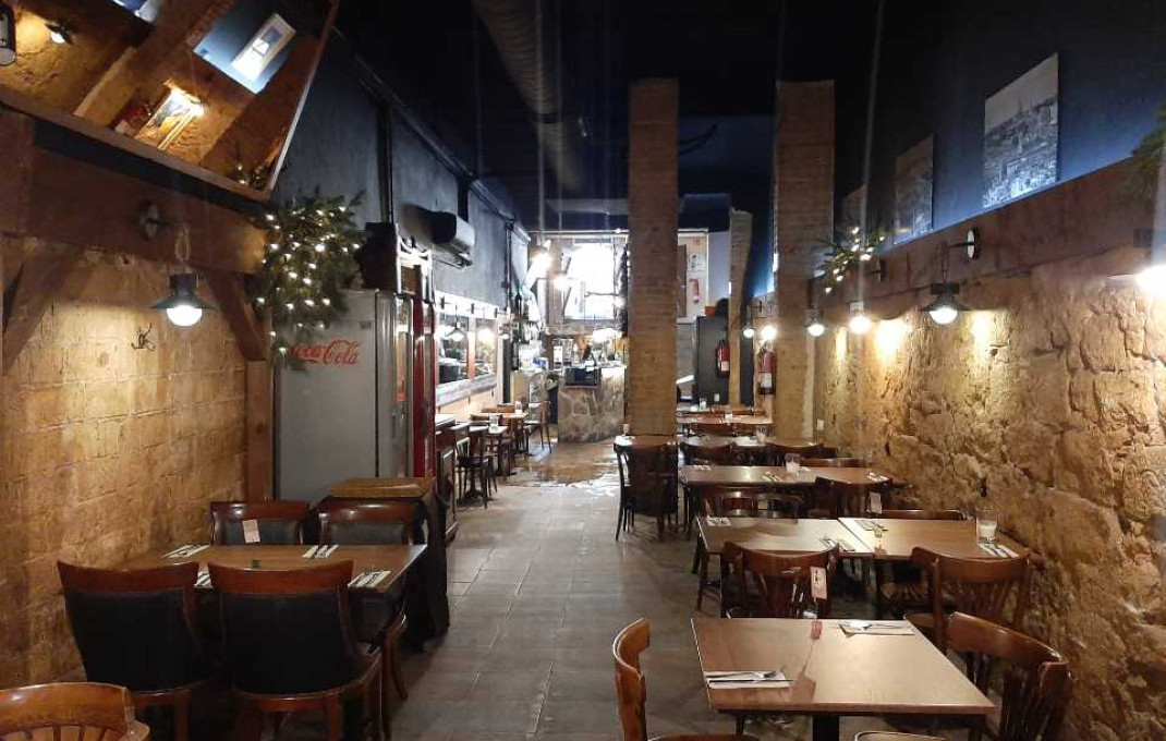 Traspaso - Restaurante -
Barcelona - Eixample Derecho