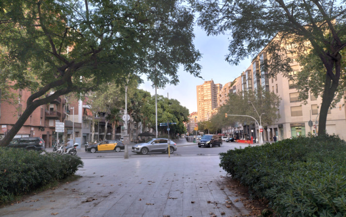 Transfert - Bar Restaurante -
Barcelona - Eixample Izquierdo