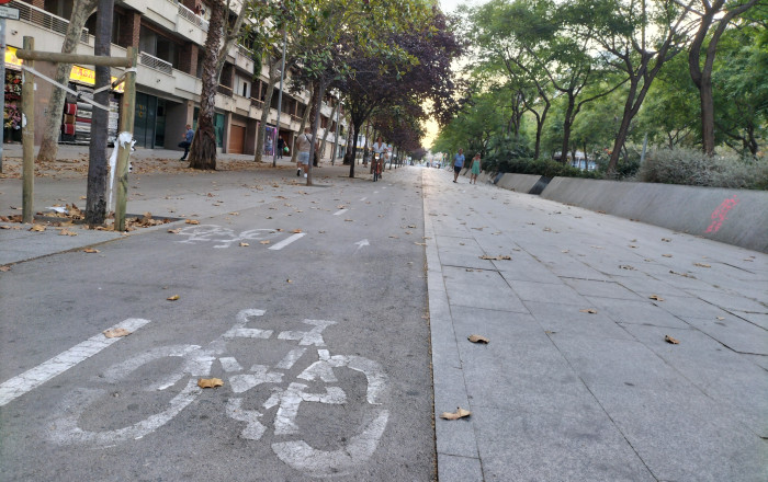 Transfert - Bar Restaurante -
Barcelona - Eixample Izquierdo