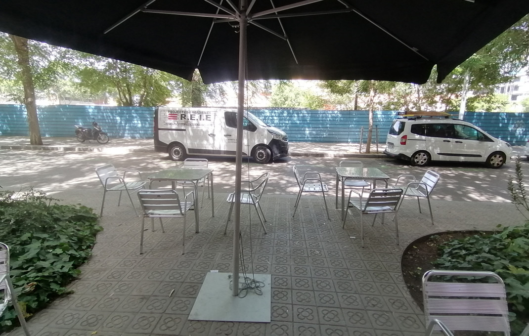 Transfert - Restaurant -
Barcelona - Zona Franca