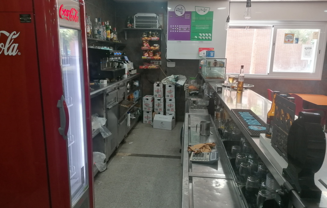 Transfert - Restaurant -
Barcelona - Zona Franca