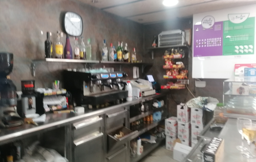 Transfert - Restaurant -
Barcelona - Zona Franca