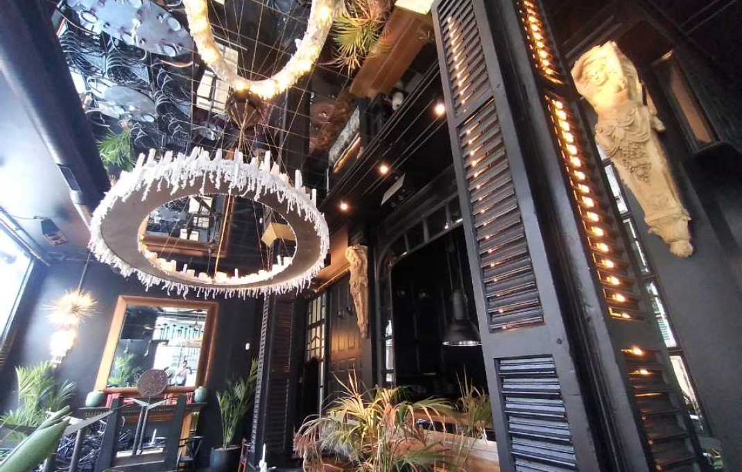 Transfert - Restaurant -
Barcelona - Borne-centro