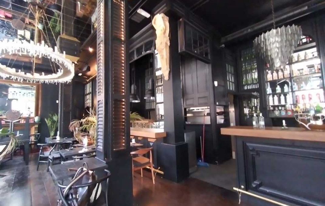 Transfert - Restaurant -
Barcelona - Borne-centro