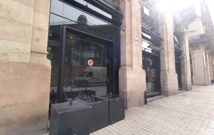 Transfert - Restaurant -
Barcelona - Borne-centro