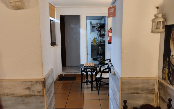 Transfer - Restaurant -
Girona