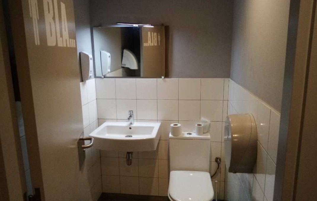 Traspaso - Obradores y/o Panaderias -
Barcelona - Les corts