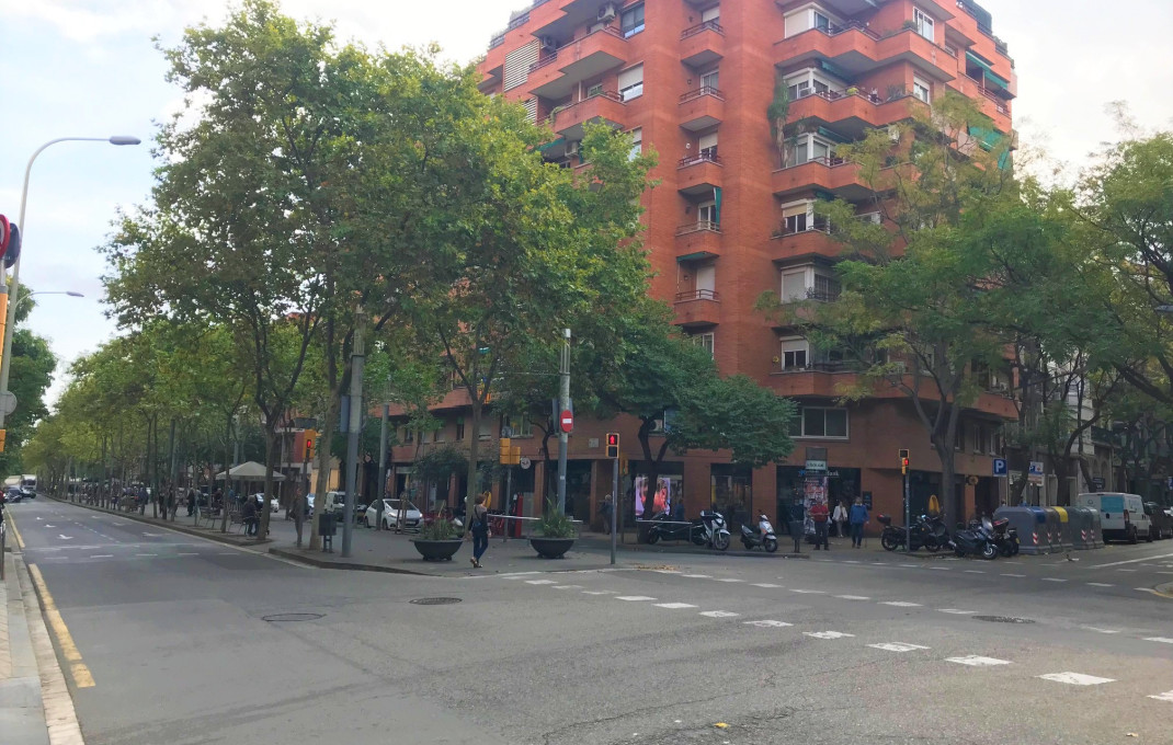 Transfert - Restaurant -
Barcelona - Sant Andreu