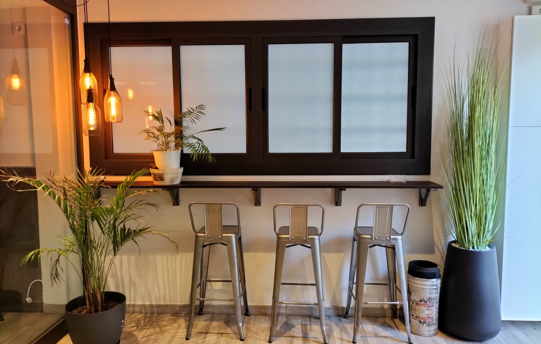 Traspaso - Bar Restaurante -
Esplugues de Llobregat - Can Clota