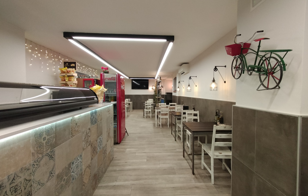 Traspaso - Bar Restaurante -
Esplugues de Llobregat - Can Clota