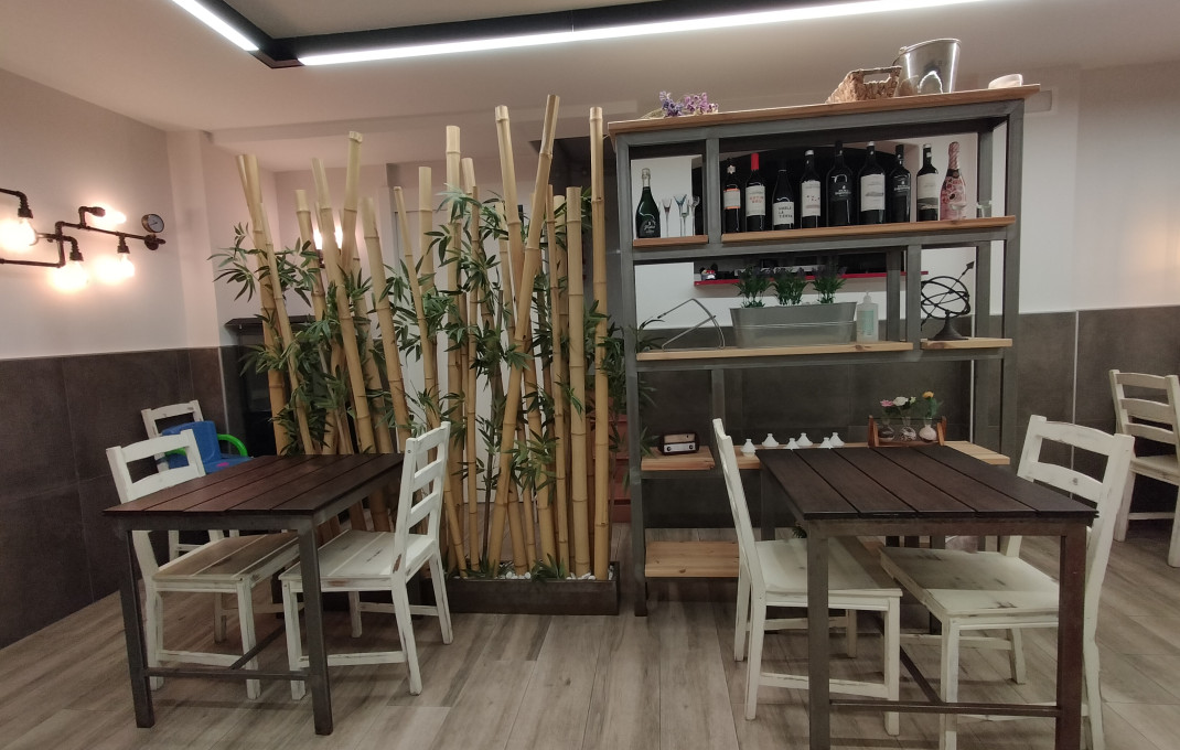 Traspaso - Bar Restaurante -
Esplugues de Llobregat - Can Clota