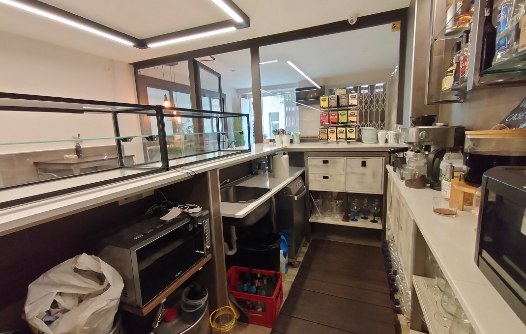 Traspaso - Bar Restaurante -
Esplugues de Llobregat - Can Clota